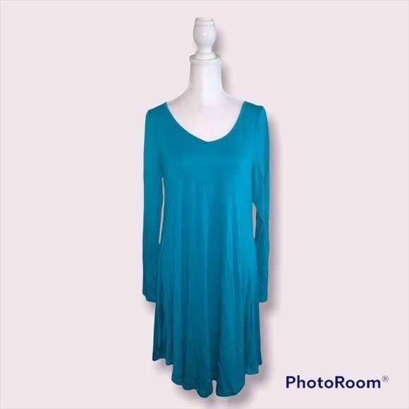 Dearcase Blue Long Sleeve Swing T-Shirt Size Medium NWT - Picture 2 of 7